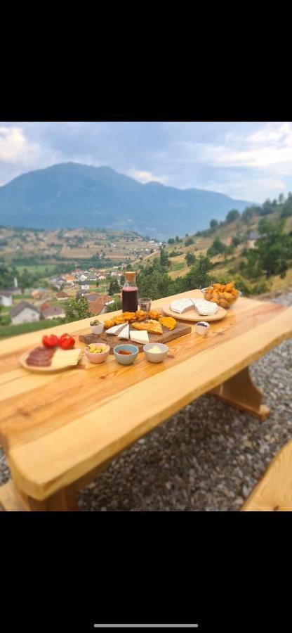 1060 Meet Eat Hike&Tour Villa Plav Buitenkant foto